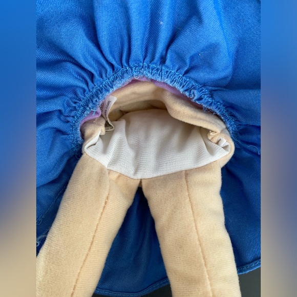 Silly Puppets Amy Peach Girl Full Body Ventriloquist Style Puppet 15” - Picture 6 of 7